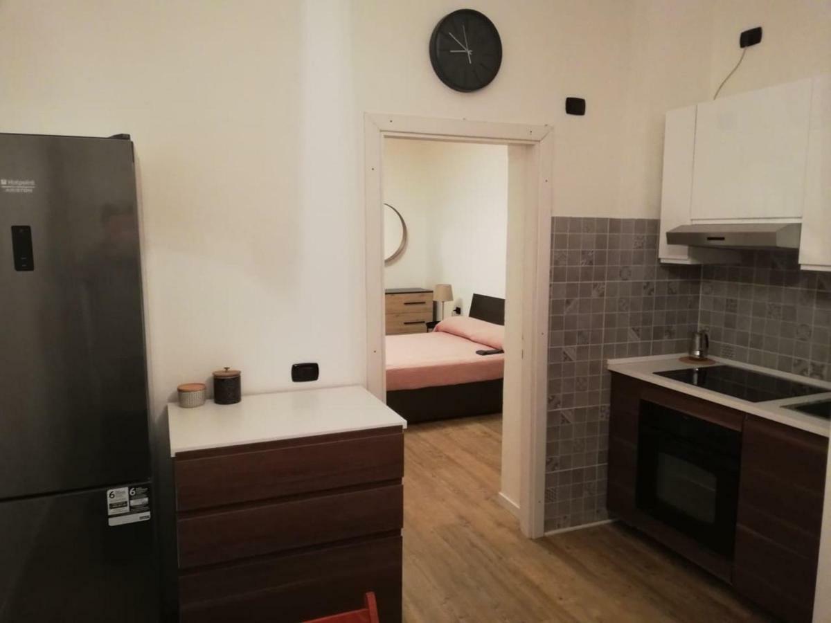 Centro E Parco 10 Min - Flat In Monza Apartment Luaran gambar